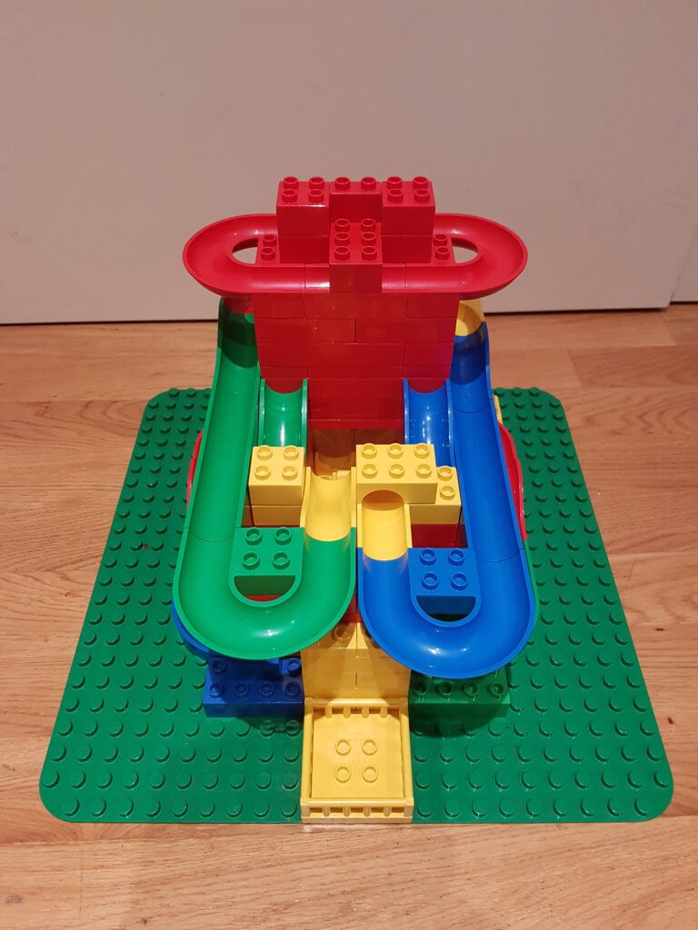 Duplo Kugelbahn mit Treppe