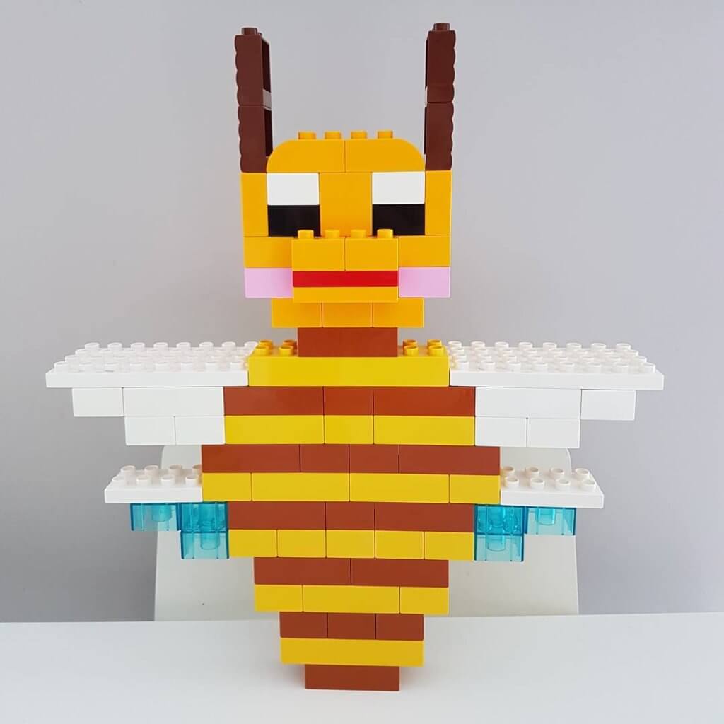 Mummy From The Block: Biene