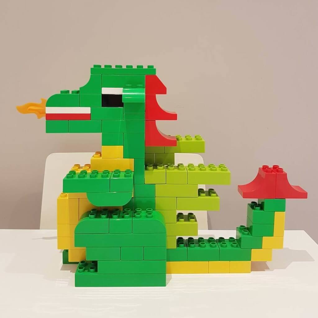 Mummy From The Block: Duplo Drache